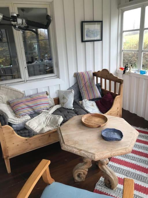 Warm Beheiztes Gemuetliches Haus In Der Natur Sunne Exteriör bild